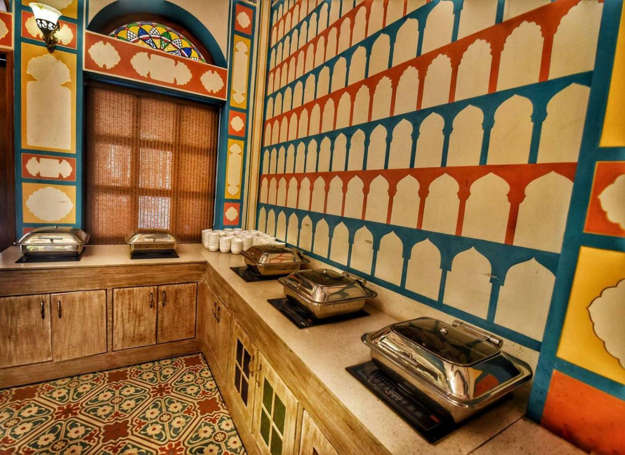 Nirbana Palace - A Heritage Hotel And Spa Džajpur Exteriér fotografie